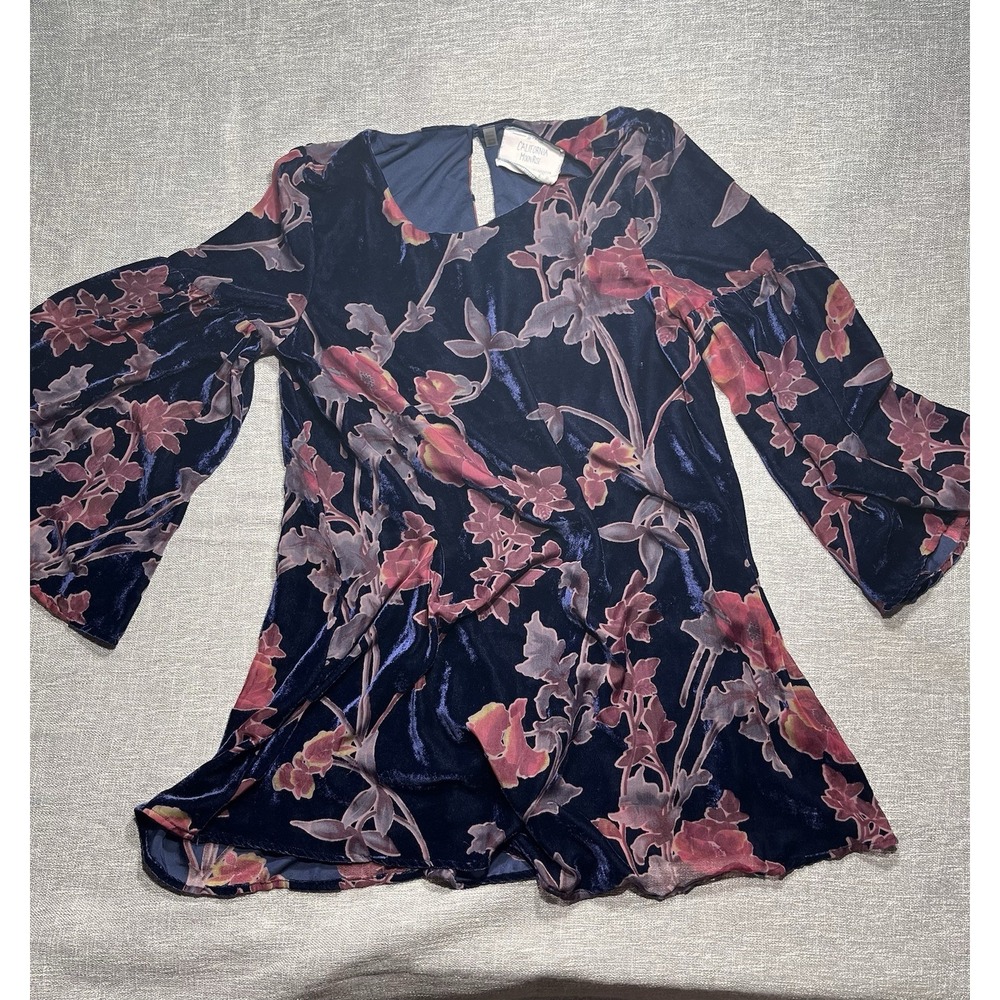 California Moonrise Navy Blue Floral Velvet Bell Sleeve Mini Dress Womens Medium
